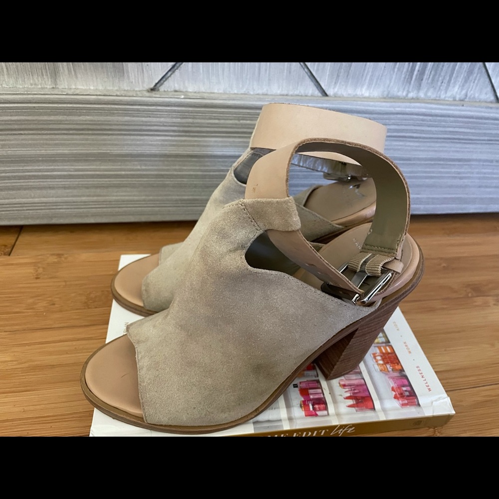 Marc Fisher Ml Vashi Ankle Strap Block Heels Taupe - image 5